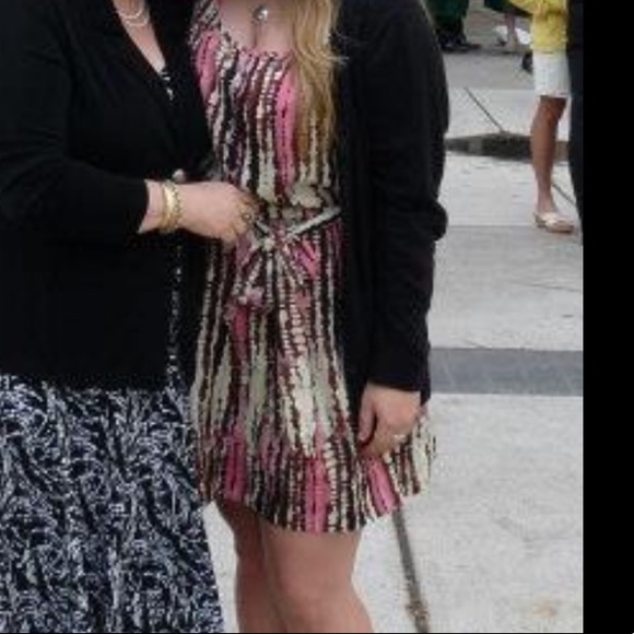 Dress - Picture 4 of 4